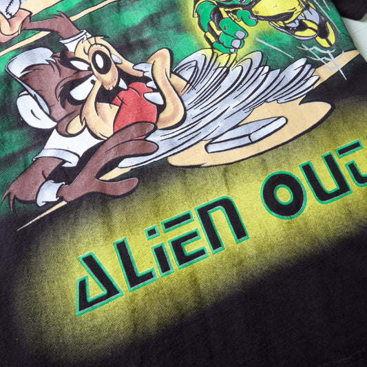 VTG 90s LOONEY TUNES ALIEN OUT TEE