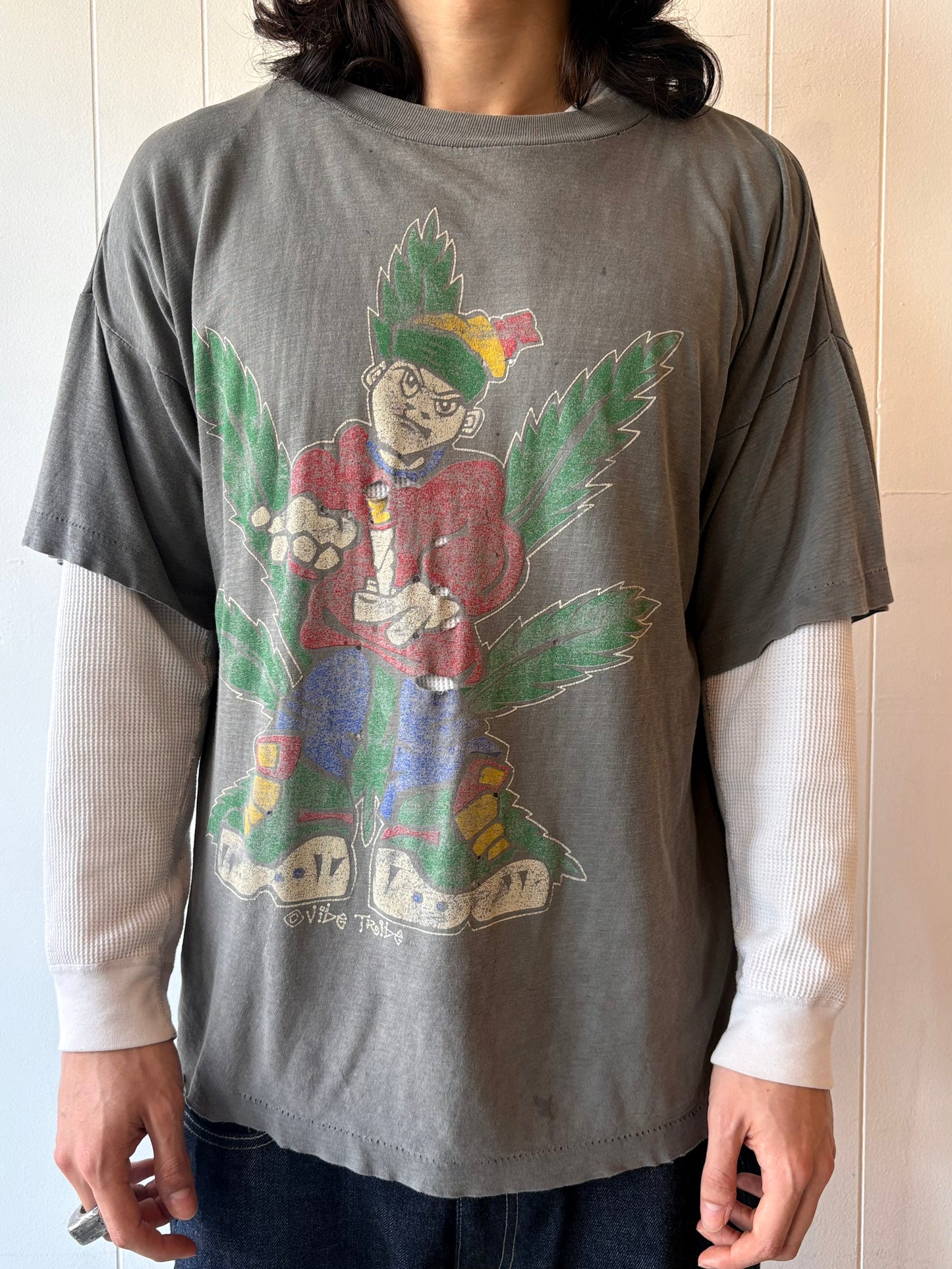 VINTAGE VIBE TRIBE SUPER SMOKER TEE